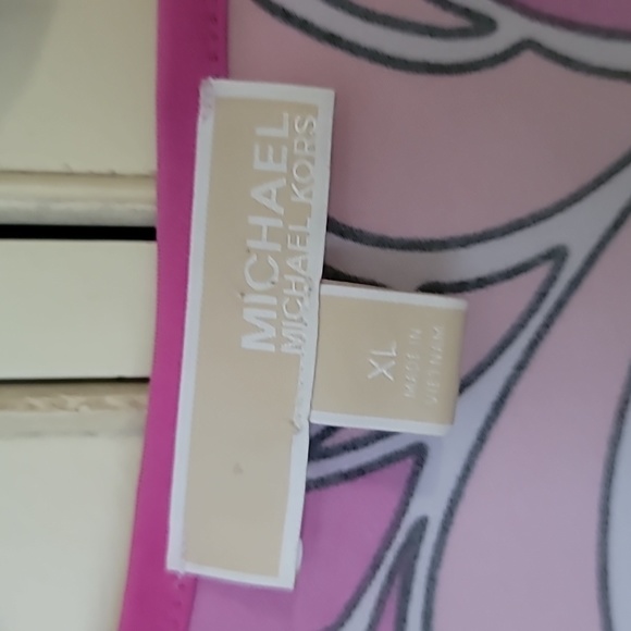 Michael Kors Women's XL Tunic Top Blouse Pink White Black - Picture 2 of 5